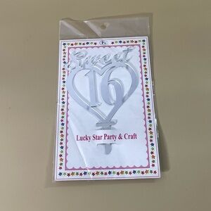 NWT Sweet 16 Cursive Acrylic Mirrored Cake Topper